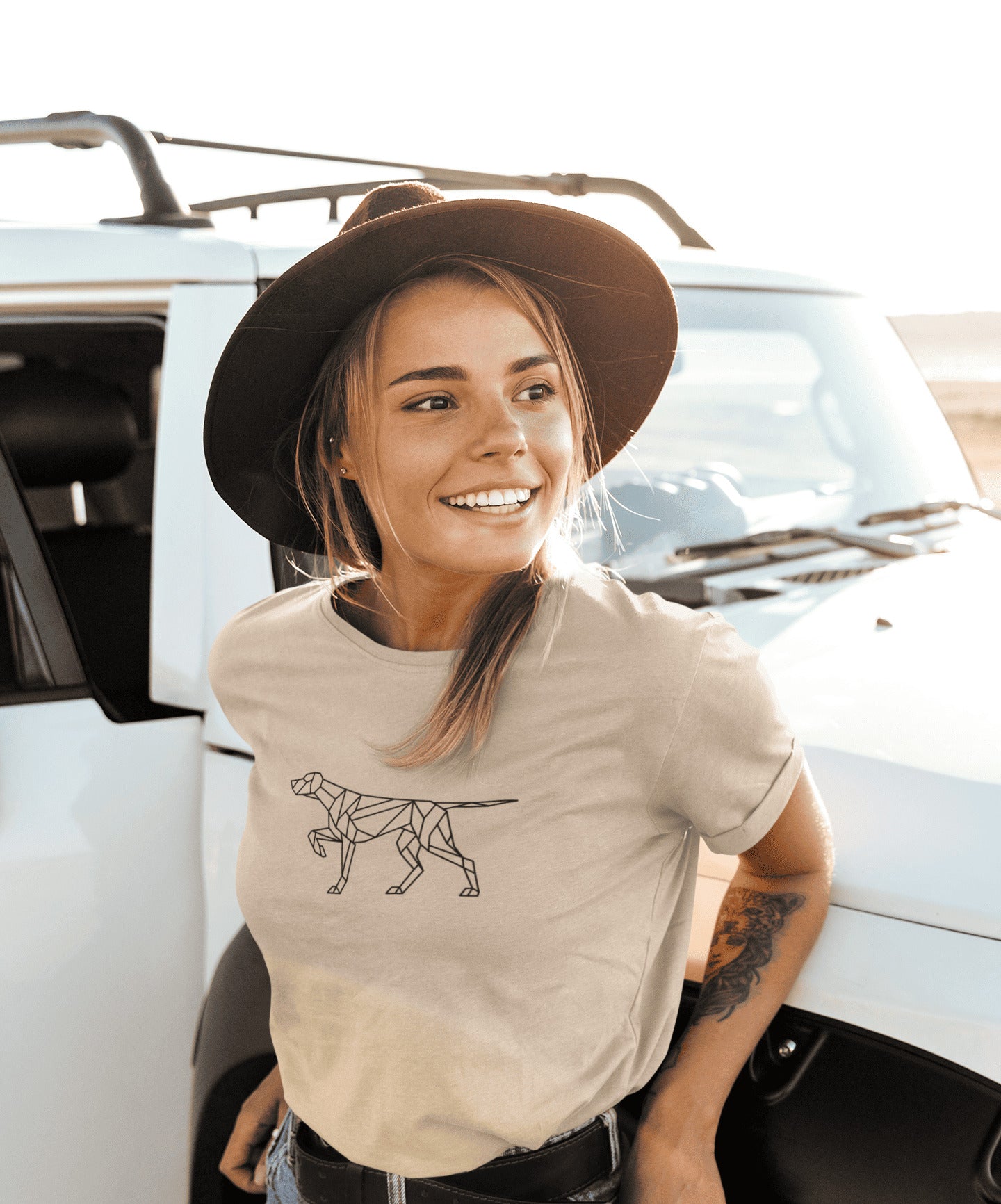 Jachthonden T-shirt met voorstaande jachthond - geometrisch design